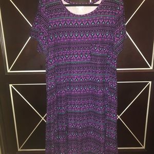 LuLaRoe Carly - XL Purple Aztec LEGGINGS MATERIAL!